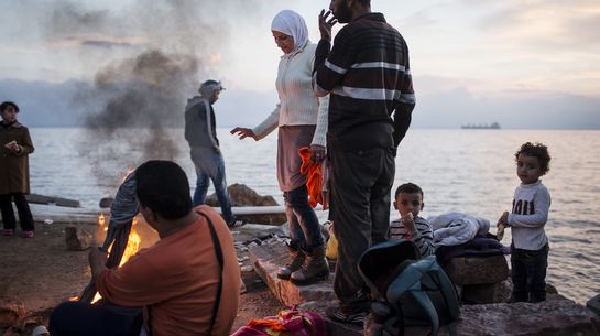 Griechenland, Chios. Das Bild zeigt eine Familie aus Syrien im Jahr 2015.