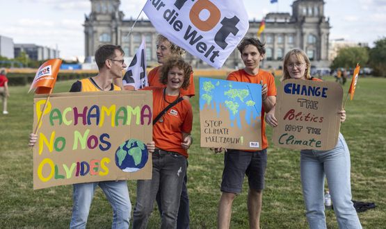 Brot für die Welt-Jugend Brot für die Welt-Jugend