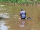 Einige Anwohner des Sensunapan leben davon, Sand und Geröll aus dem Fluss zu verkaufen.