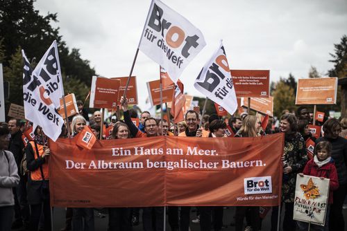 Brot für die Welt am 20.09.2019 beim Klimastreik in Berlin Brot für die Welt am 20.09.2019 beim Klimastreik in Berlin