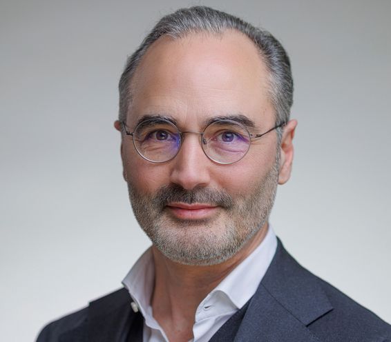 Porträt von Daniel Burchard