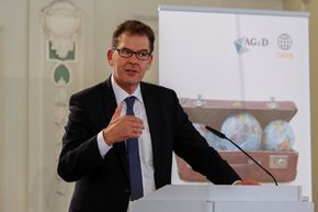 Bundesminister Dr. Gerd Müller
