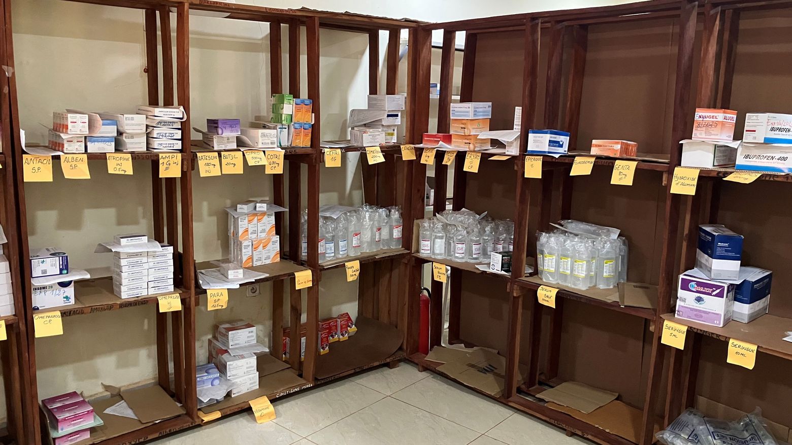 Apotheke eines Krankenhauses in Guinea