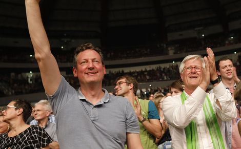 Dr. Eckert von Hirschhausen und andere Leute im Publikum