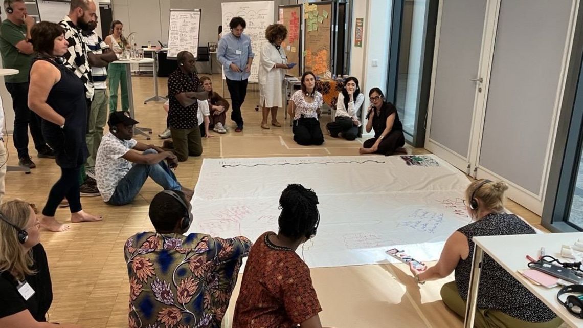 Teilnehmende beim Decolonial Lab