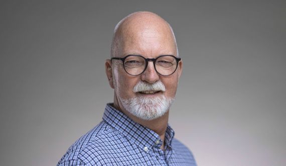 Portraitfoto Lars Renner