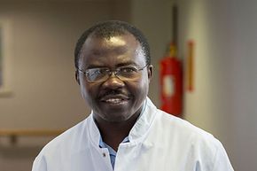 Dr. Ndilta, leitender Arzt des Krankenhauses von Koyom