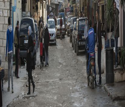 Strassenszenen im Palaestineser Camp Ein al-Hilweh Sidon-Distrikt (Libanon) am 09.12.13. Projektpartner NASHET. Foto: Thomas Lohnes / DKHReportage fuer die Diakonie Kathastrophenhilfe.