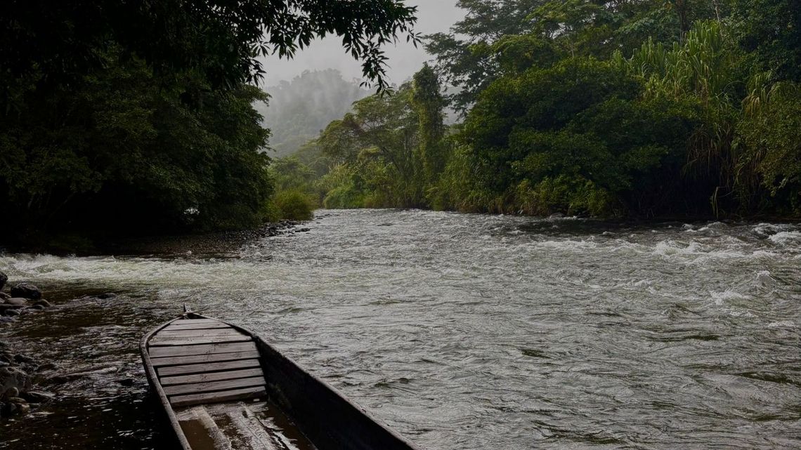 Fluss mit Trinkwasser in Bribri