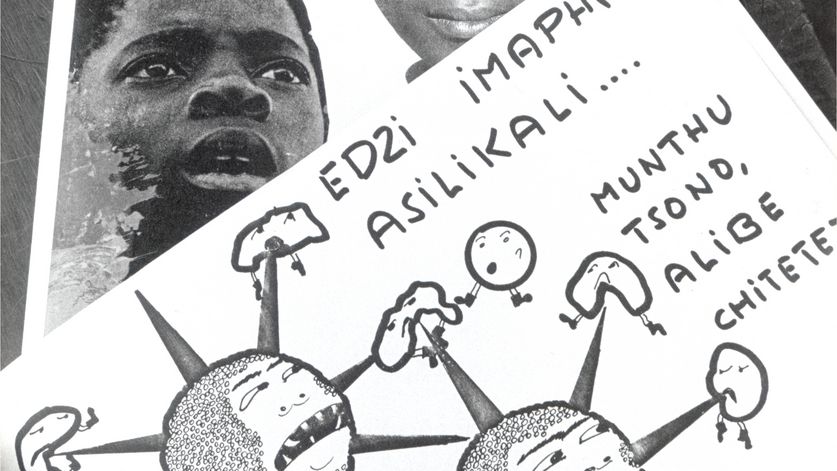 Text auf Rückseite vom original Fotoabzug:MalawiAufklärungsschriften zum Thema Aids (EDZI)Foto: Friedrich StarkBilderdienst BfdWStafflenbergstr. 76, 7000 Stuttgart 1Kennwort: Brot-Werbung