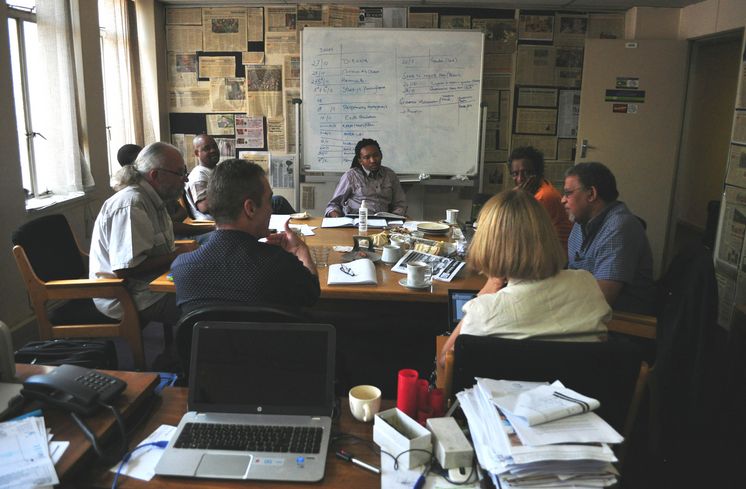 Afrika, Südafrika, BFM, Menschenrecht, Frieden, Büro, Schreibtisch, Besprechung, Meeting, Sitzung