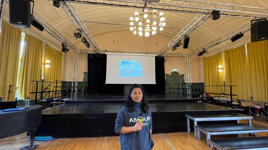  Yi Yi Prue am Käthe-Kollwitz-Gymnasium Berlin