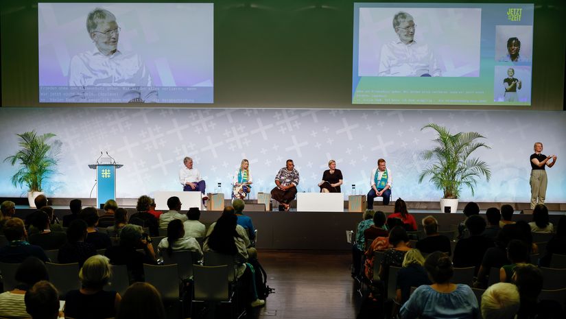 Talk Podium „Klimakrise begrenzen – Global Gerecht?" 