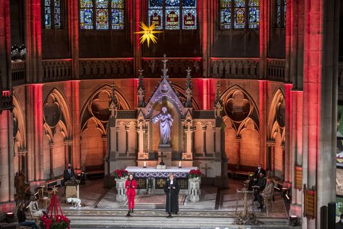 Gottesdienst zur Eröffnung der 62. Spendenaktion Gottesdienst zur Eröffnung der 62. Spendenaktion