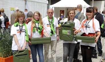  Ihr könnt die Arbeit von Brot für die Welt durch das Sammeln von Spenden 