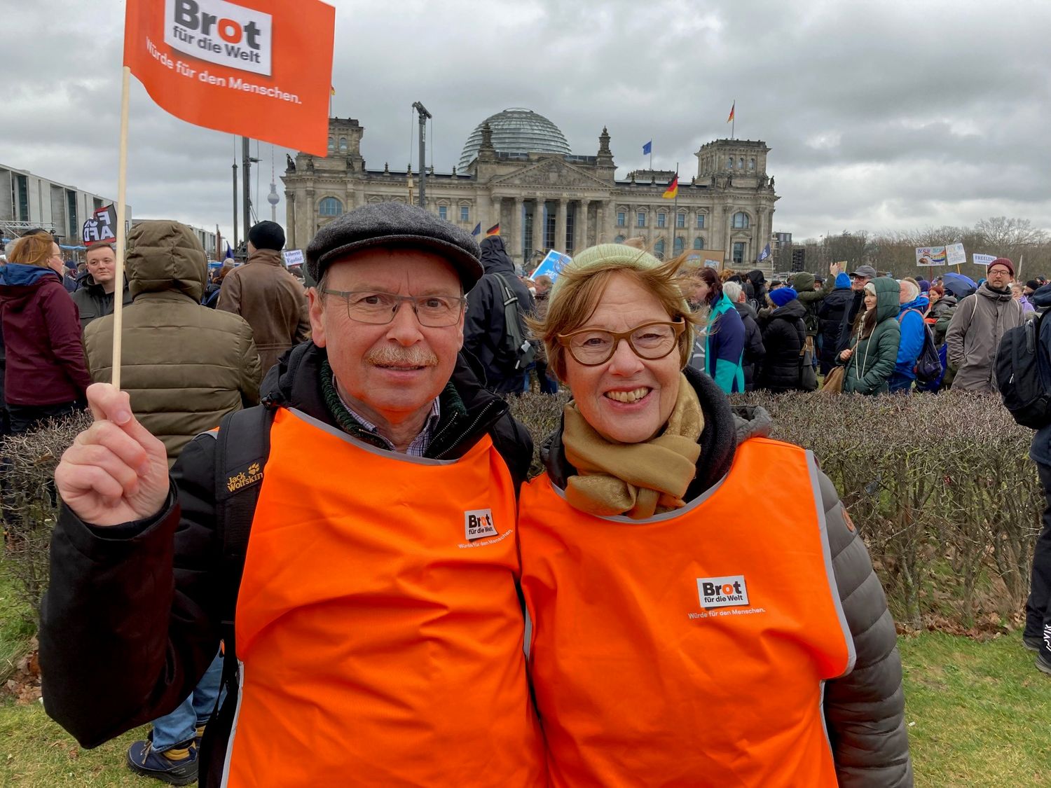Wir sind die Brandmauer Flirt mit der Demokratie Brot für die Welt