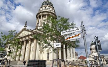 Dekoloniale Bildung: Wer entscheidet, welches Wissen zählt?