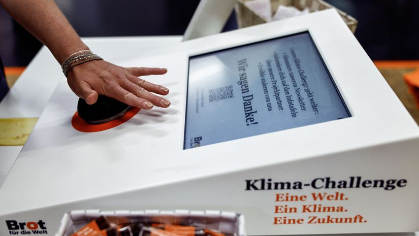 Klima-Challenge am Messestand von Brot für die Welt und Missio 