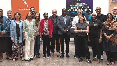 Gruppenfoto der Mitglieder der Global Reference Group und Brot für die Welt-Vorstand