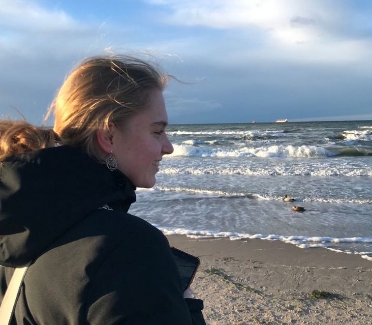 Freiwillige Alina