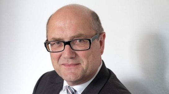 Prälat Dutzmann im Portrait