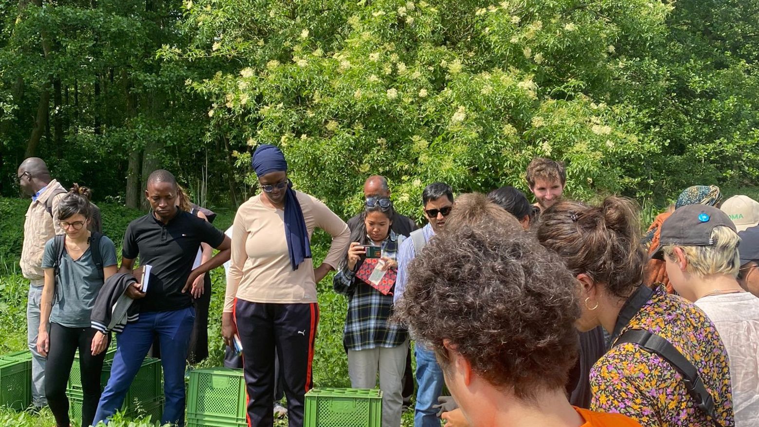 Besuch beim Hofkollektiv Bienenwerder