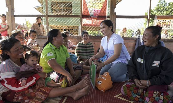 Laos: Gut ernährt statt falsch informiert