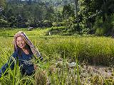 In Indonesien unterstützt Brot für die Welt Kleinbäuerinnen und -bauern bei der ökologischen Landwirtschaft.