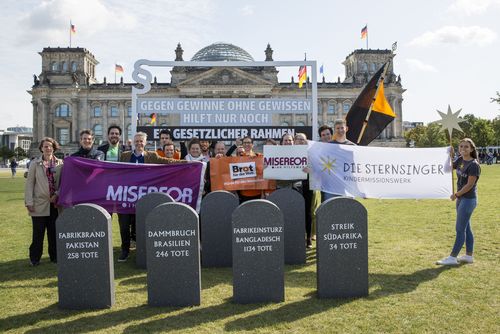 Start der Iniative zu einem Lieferkettengesetz Start der Iniative zu einem Lieferkettengesetz