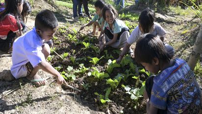 Schule im Dorf Pasing, ACD unterstützt Aufklärung für gesunde Ernährung Gesundheit und Hygiene an Schulen. Projektpartner:  ACD - Association for Community Development