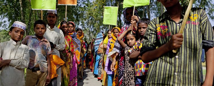 Landless farmers demonstrate for a fairer distribution of land in Madhobbati Village, Bangladesh.