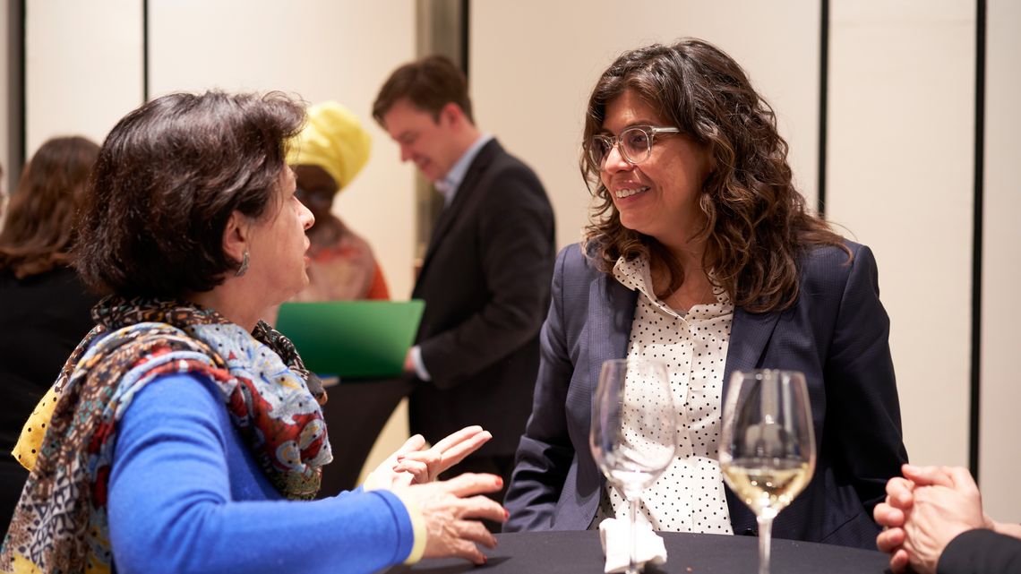 Barbara Lochbihler (UN-Ausschuss gegen das Verschwindenlassen) und Alejandra Anjeita (ProDESC)