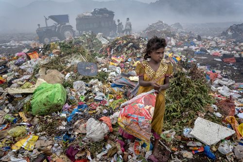 "Überleben im Müll" Müllsammler in Indien, Andhra Pradesh, Guntur "Überleben im Müll" Müllsammler in Indien, Andhra Pradesh, Guntur