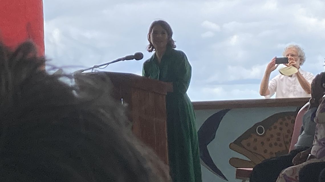 Die Außenministerin Annalena Baerbock bei ihrer Rede in Palau.