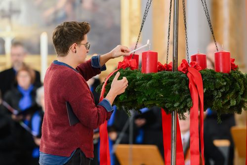 Eröffnungsgottesdienst der 66. Aktion Brot für die Welt in der St. Stephanskirche in Bamberg Eröffnungsgottesdienst der 66. Aktion Brot für die Welt in der St. Stephanskirche in Bamberg