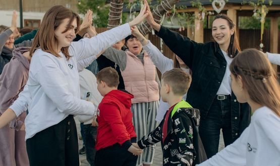 Ukraine: Kraft und Zuversicht für Kriegsvertriebene Ukraine: Kraft und Zuversicht für Kriegsvertriebene